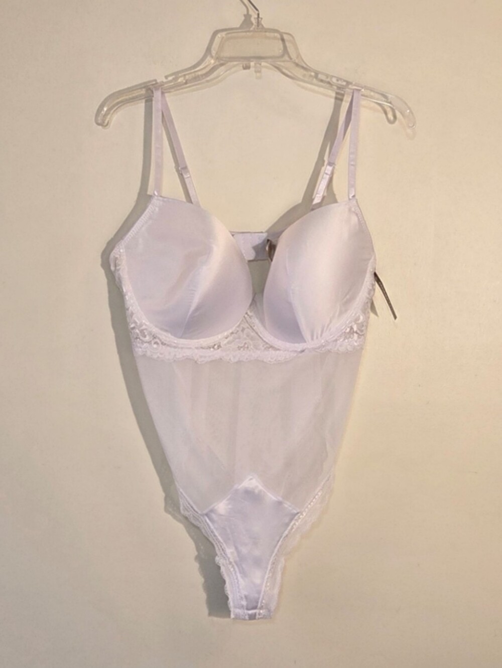 NWT Cosmopolitan Underwire Teddy
